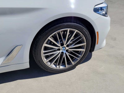 2018 BMW 530i 530i
