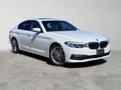 2018 BMW 530i 530i