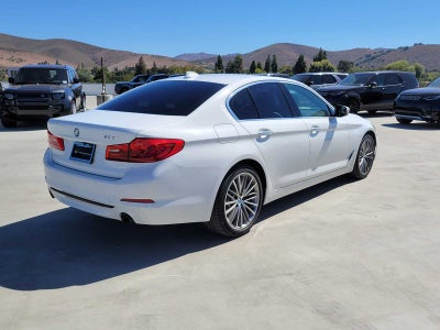 2018 BMW 530i 530i