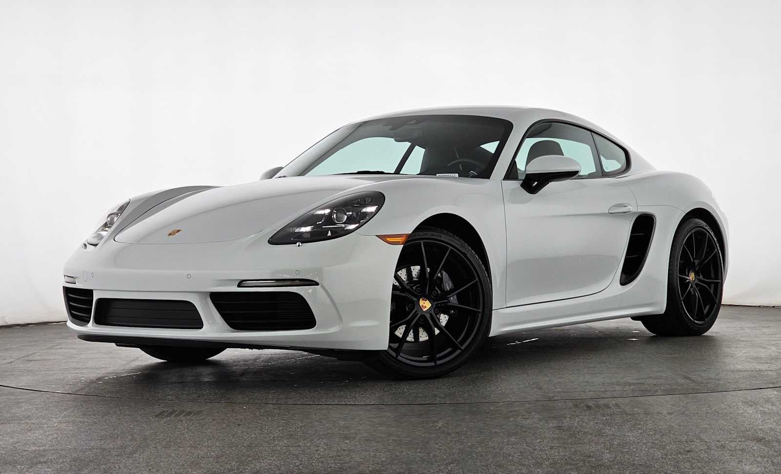 2022 Porsche 718 Cayman T