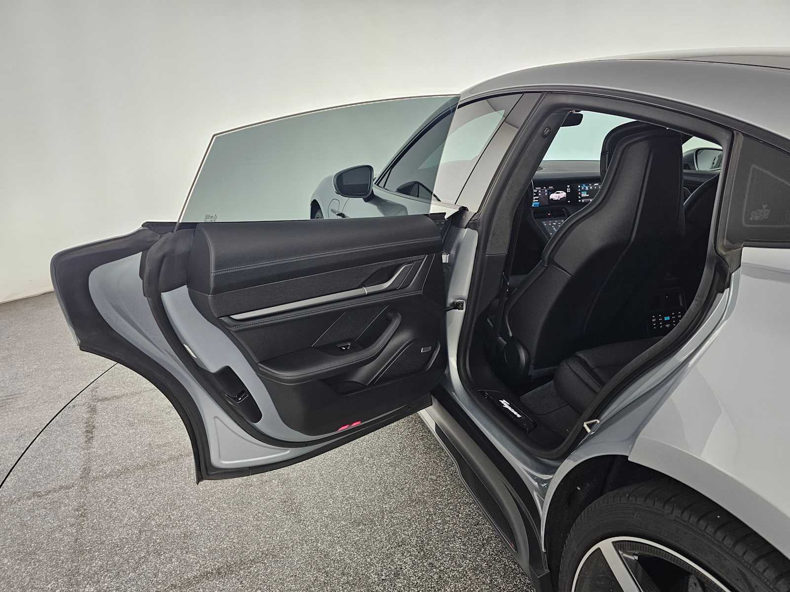 2021 Porsche Taycan Turbo S