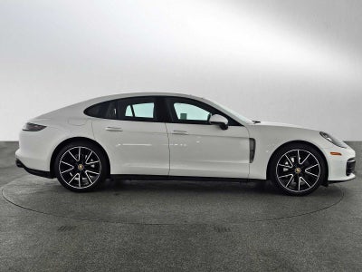2023 Porsche Panamera Platinum Edition