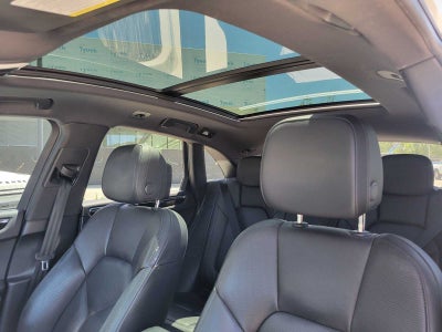 2021 Porsche Macan AWD