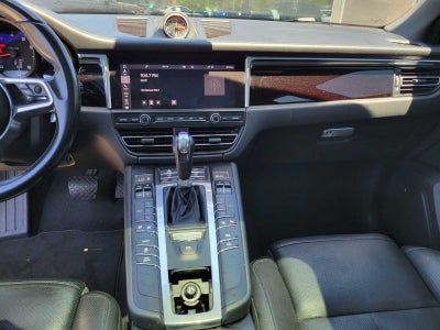 2021 Porsche Macan AWD