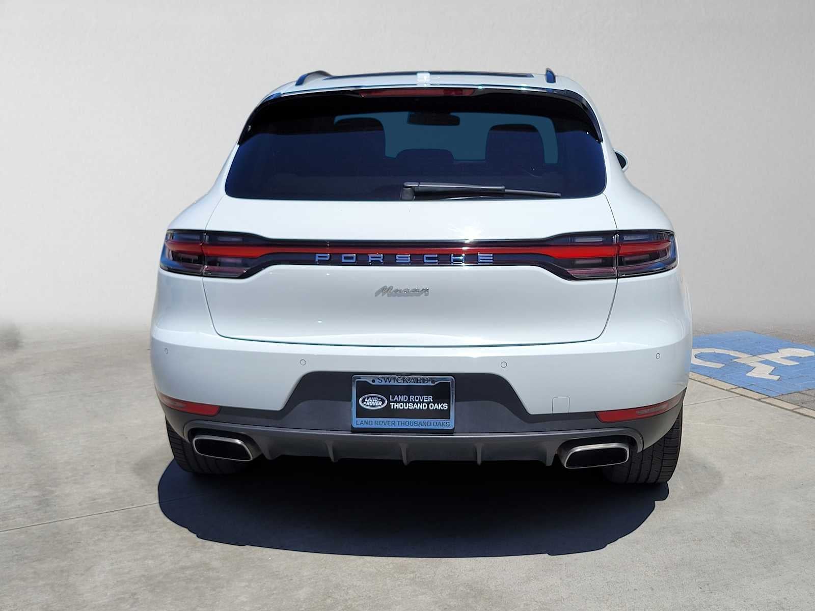 2021 Porsche Macan AWD