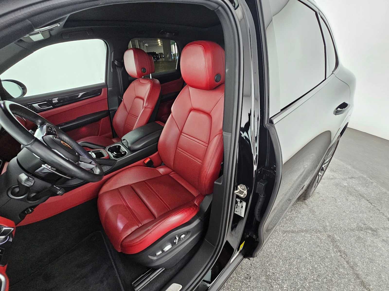 2021 Porsche Cayenne AWD