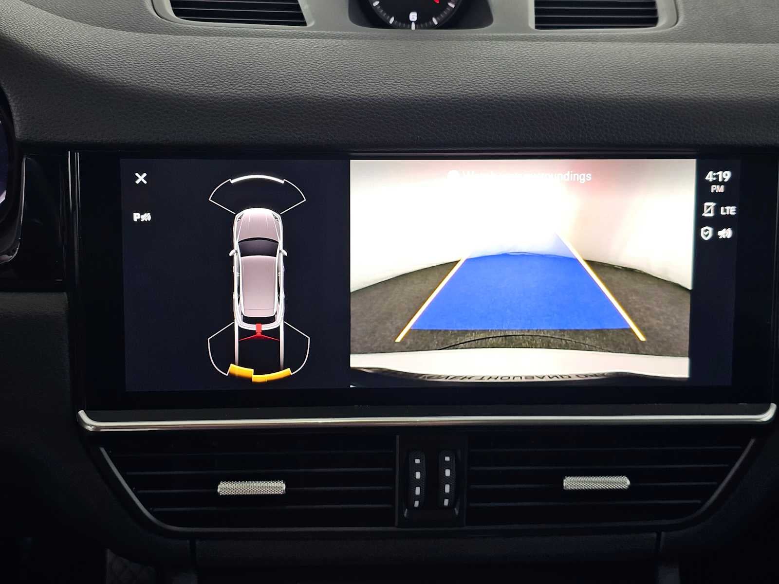 2022 Porsche Cayenne Platinum Edition