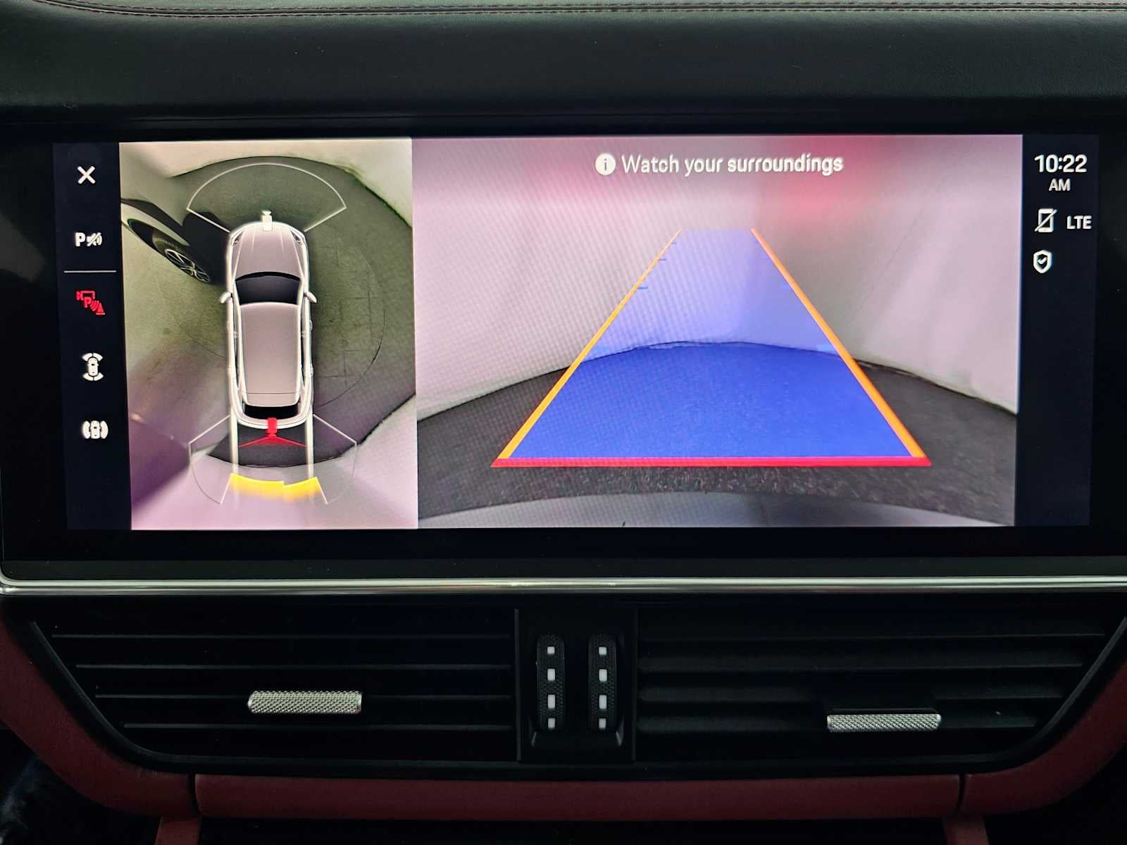 2022 Porsche Cayenne Platinum Edition