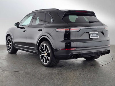2022 Porsche Cayenne Platinum Edition
