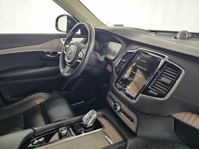 2022 Volvo XC90 Recharge Plug-In Hybrid Inscription