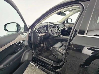 2022 Volvo XC90 Recharge Plug-In Hybrid Inscription