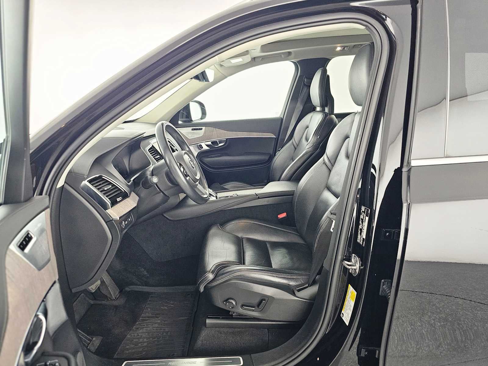 2022 Volvo XC90 Recharge Plug-In Hybrid Inscription