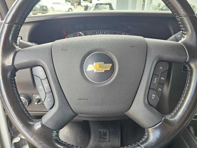 2022 Chevrolet Express Passenger LT
