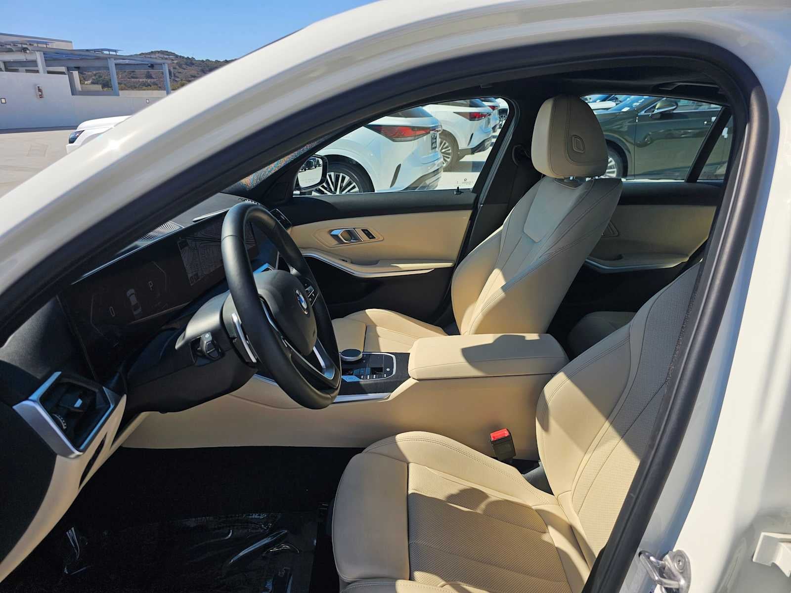 2024 BMW 330i 330i
