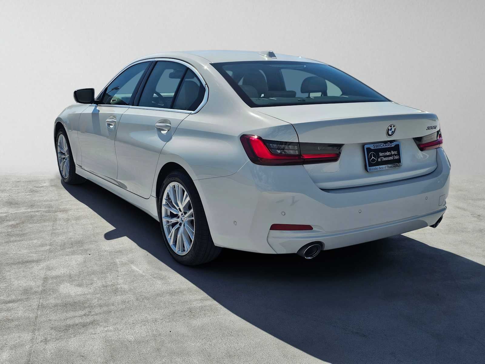 2024 BMW 330i 330i