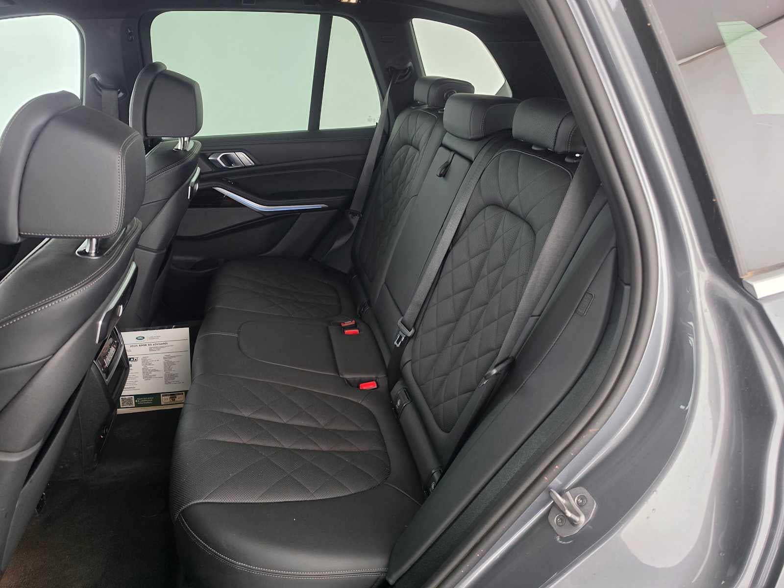 2025 BMW X5 xDrive40i xDrive40i