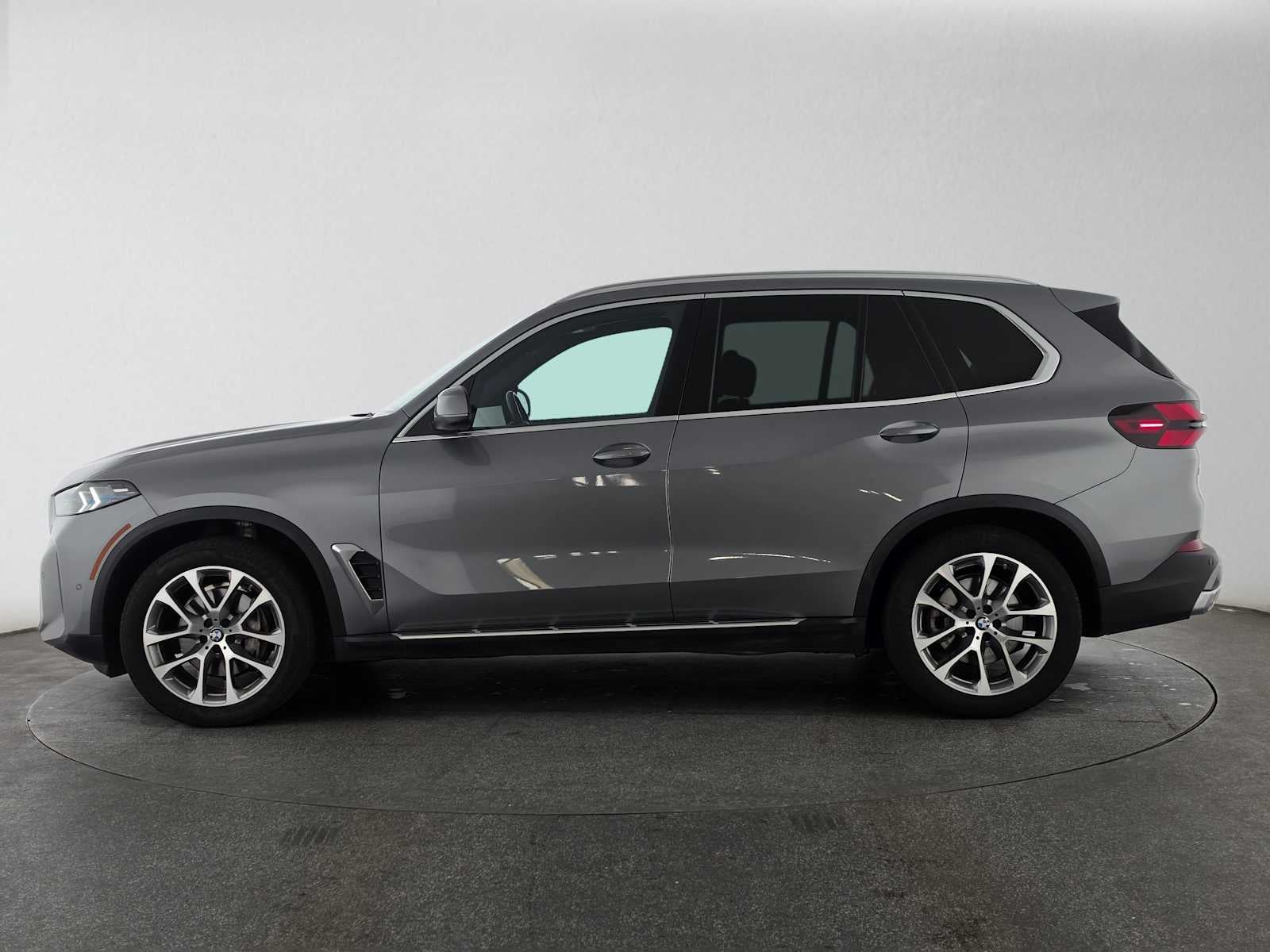 2025 BMW X5 xDrive40i xDrive40i