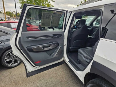2024 Kia EV9 Light Long Range