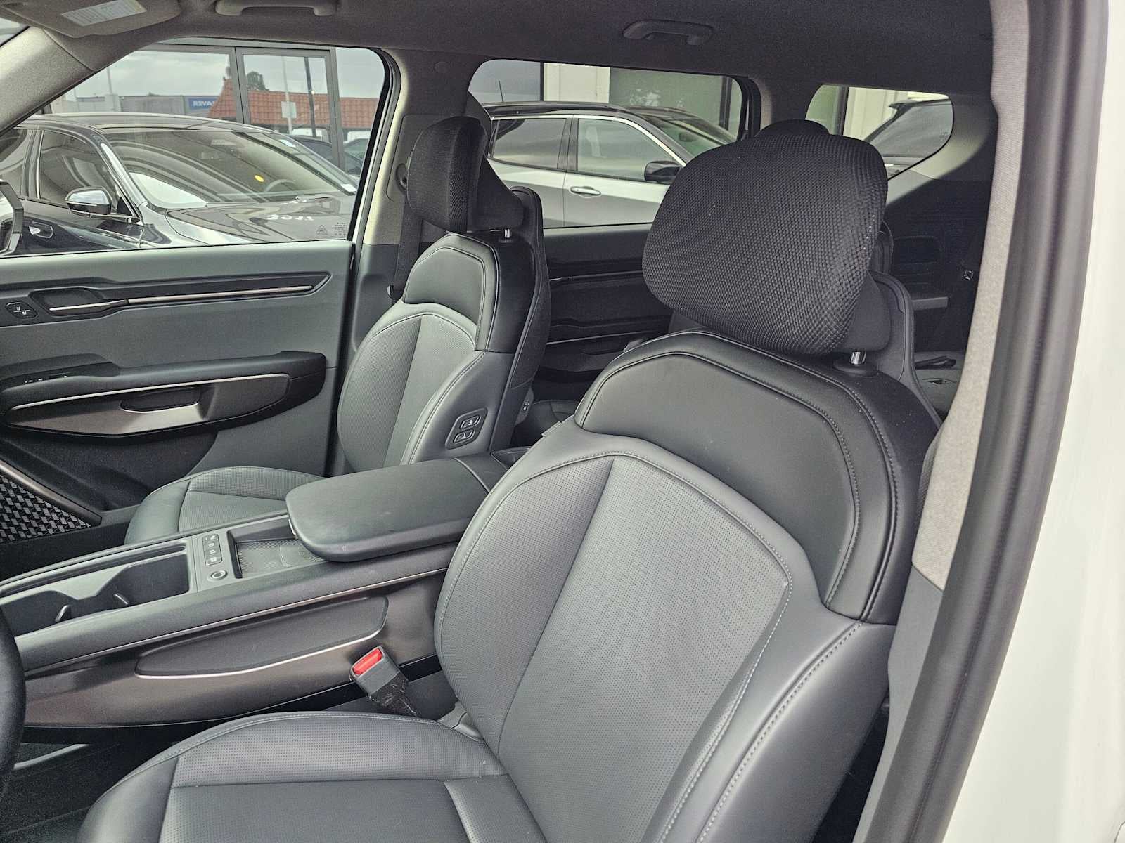2024 Kia EV9 Light Long Range