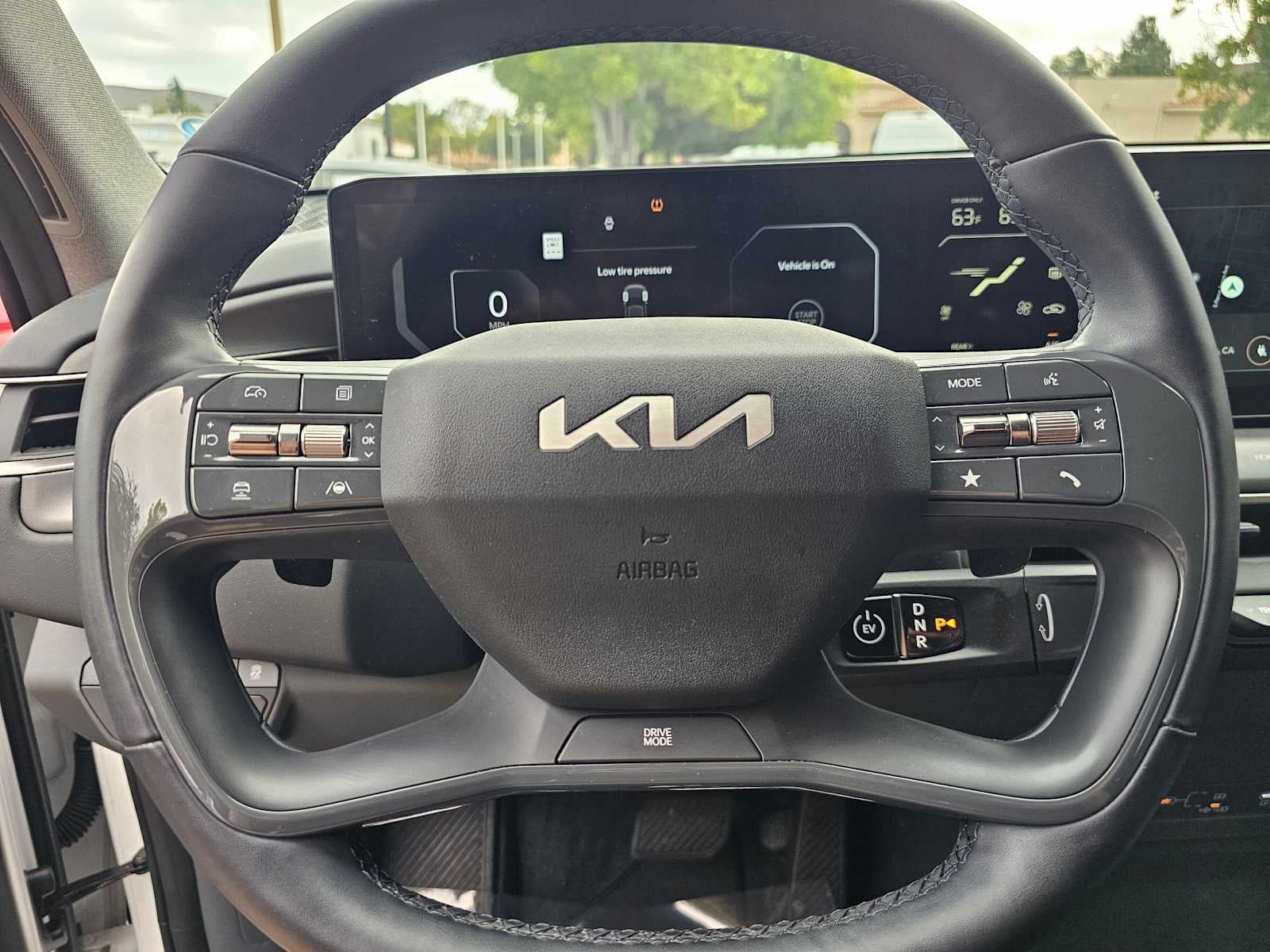 2024 Kia EV9 Light Long Range