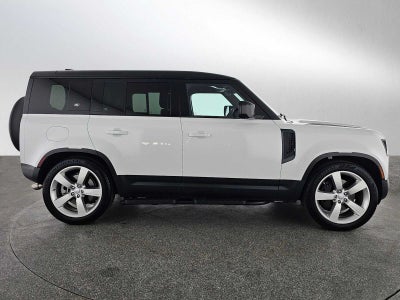 2024 Land Rover Defender SE