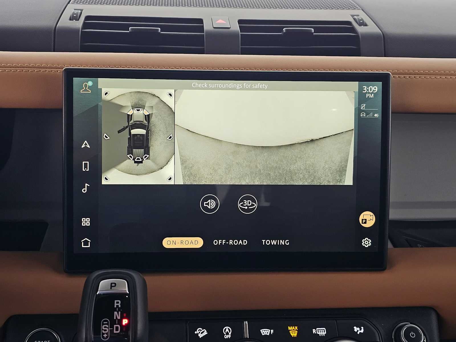 2024 Land Rover Defender SE