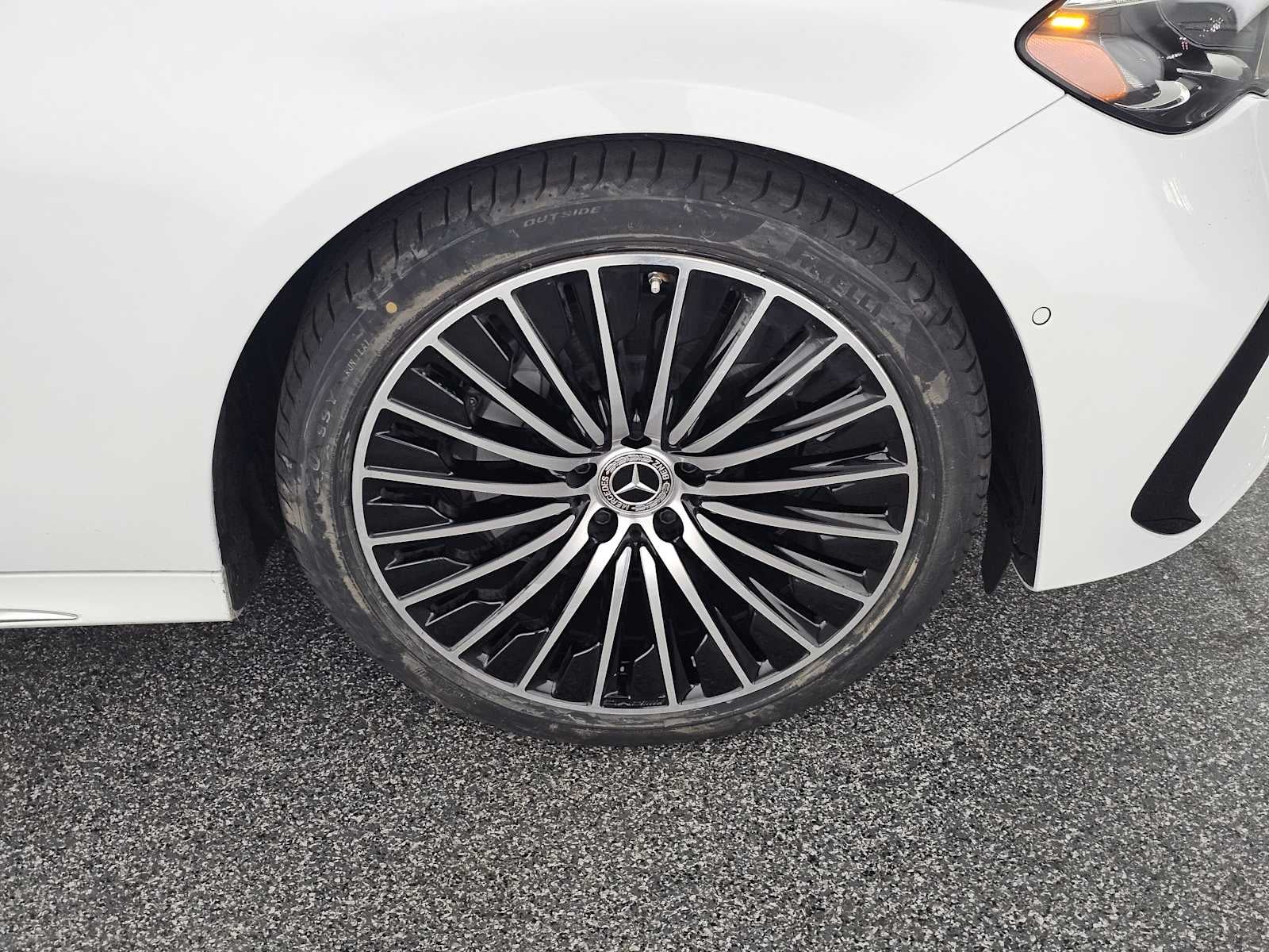 2025 Mercedes-Benz E 350 RWD Sedan