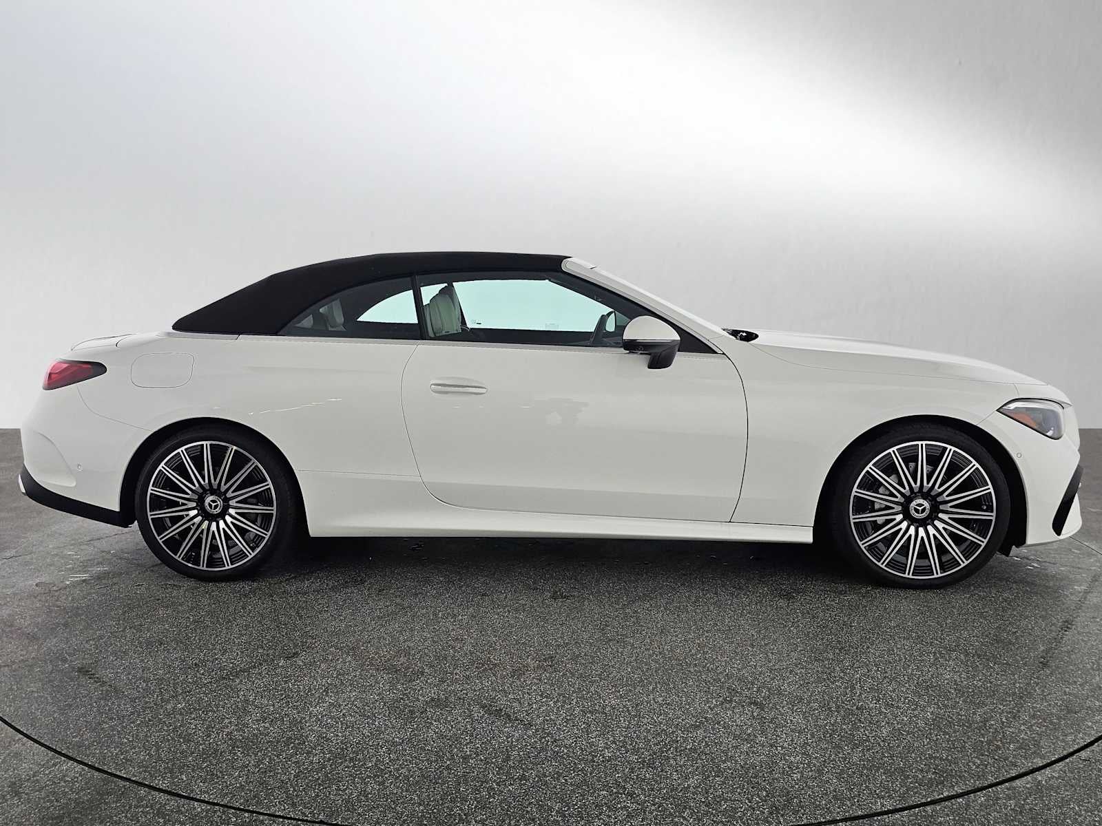 2026 Mercedes-Benz CLE 300 4MATIC® Cabriolet