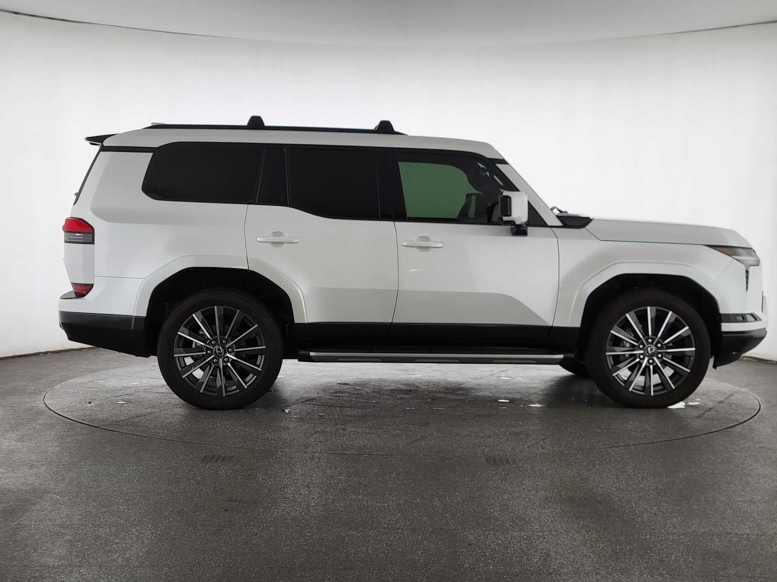 2026 Mercedes-Benz GLB 250 SUV