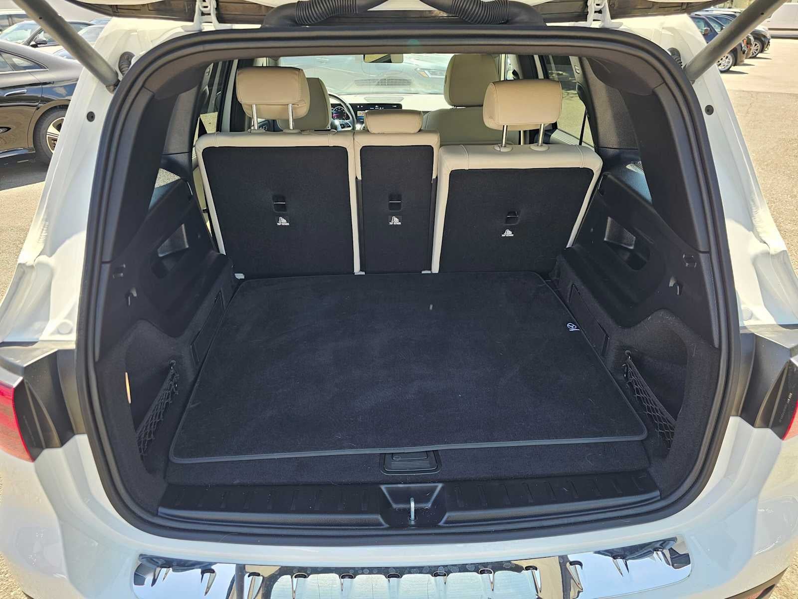 2026 Mercedes-Benz GLB 250 SUV