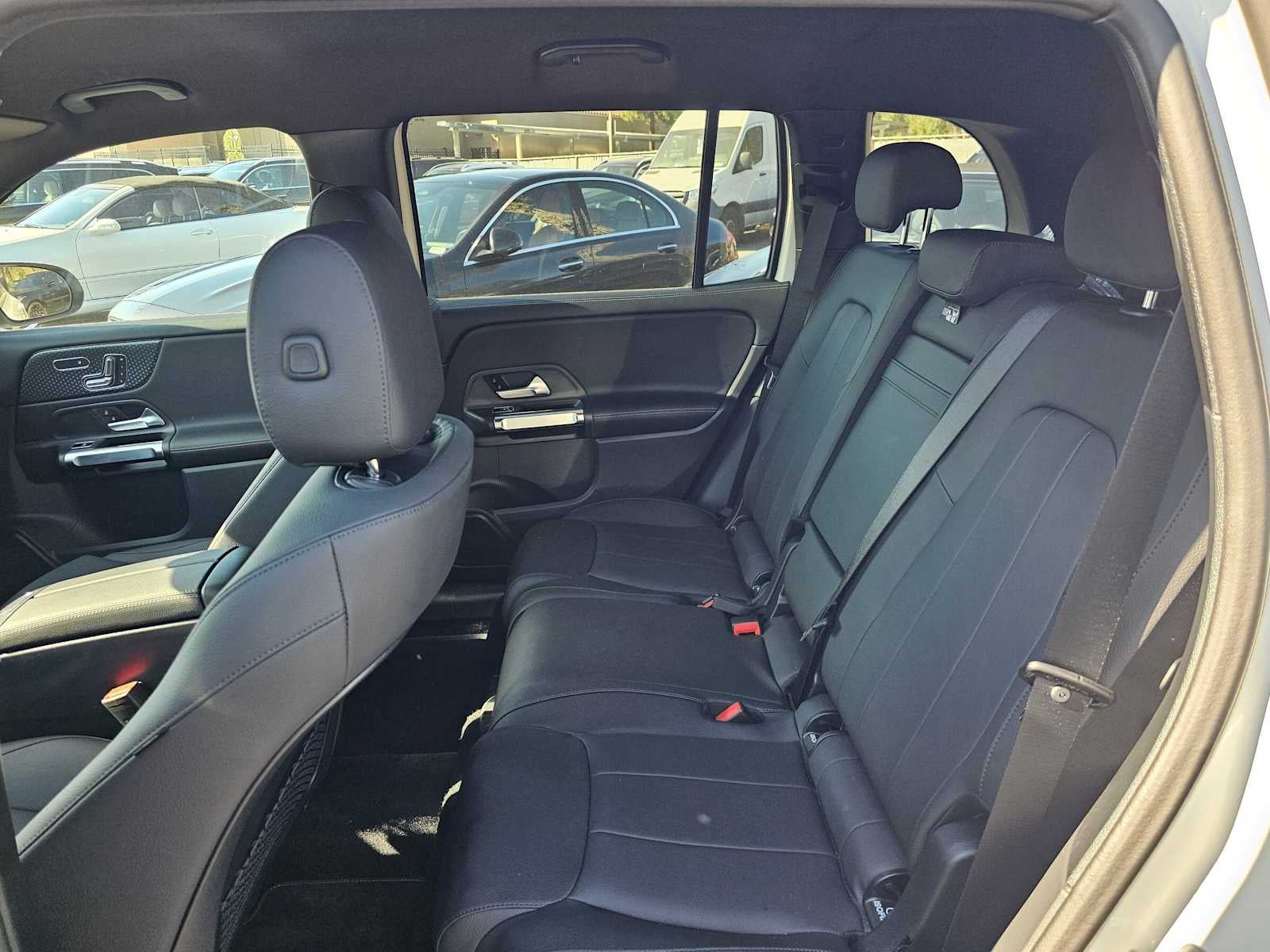 2026 Mercedes-Benz GLB 250 SUV
