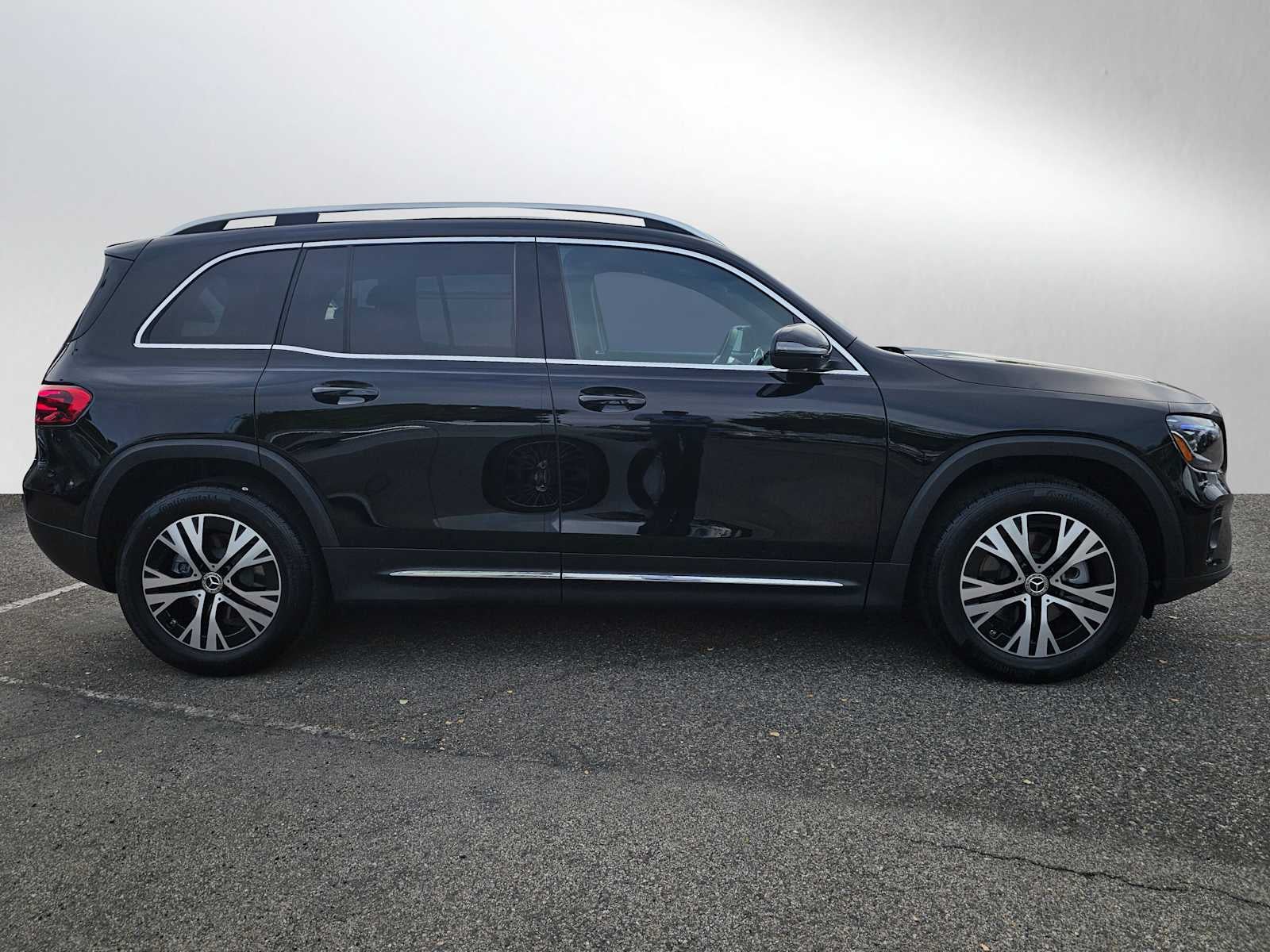 2026 Mercedes-Benz GLB 250 SUV