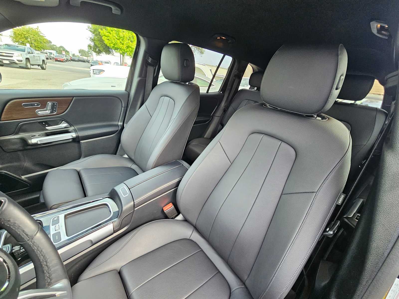 2026 Mercedes-Benz GLB 250 SUV