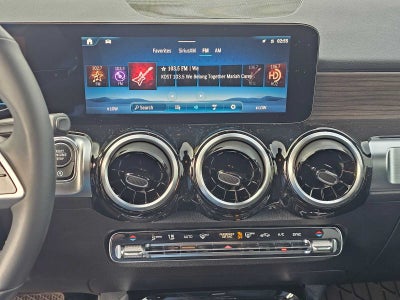 2026 Mercedes-Benz GLB 250 SUV