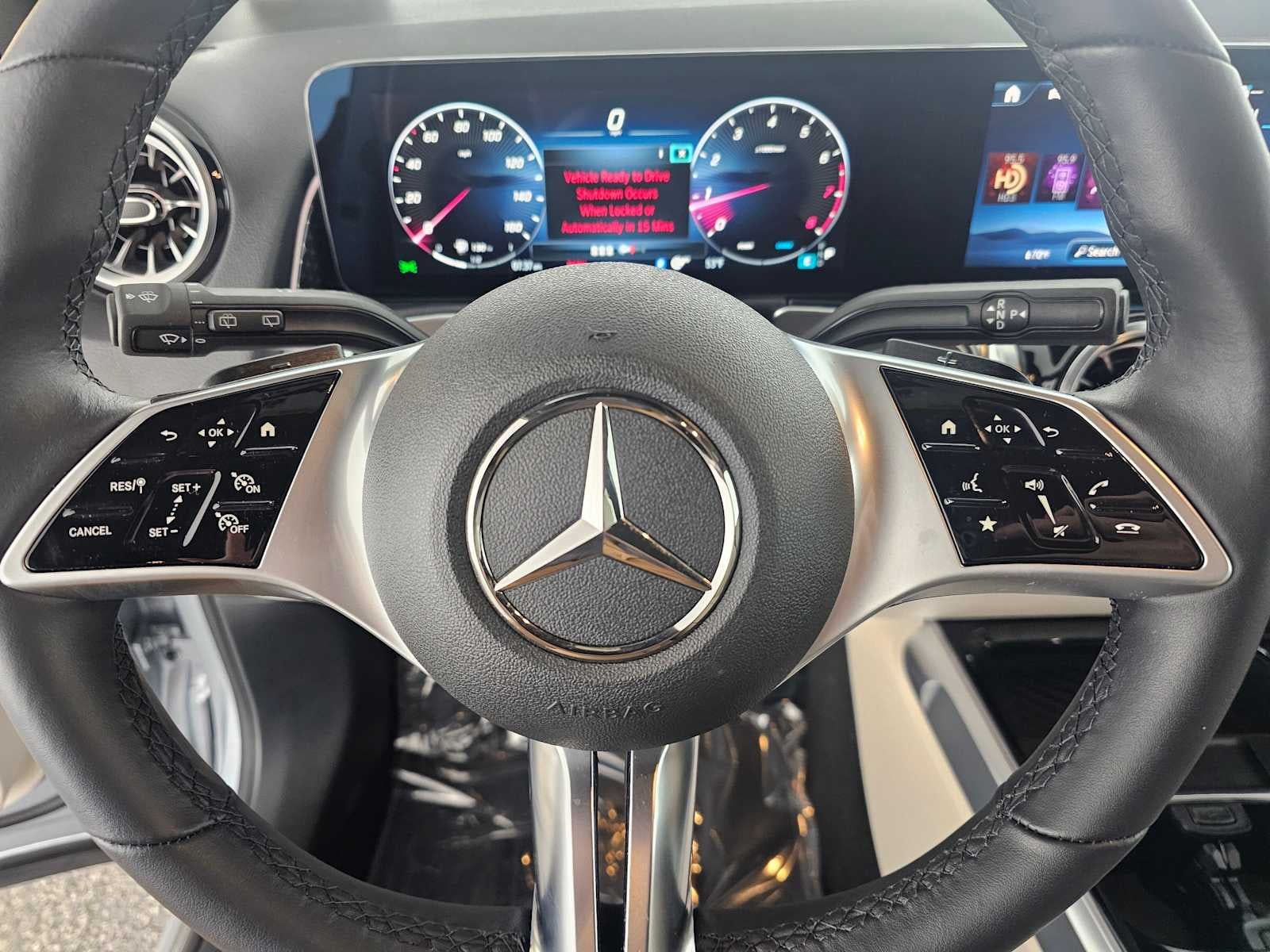 2025 Mercedes-Benz GLB GLB 250