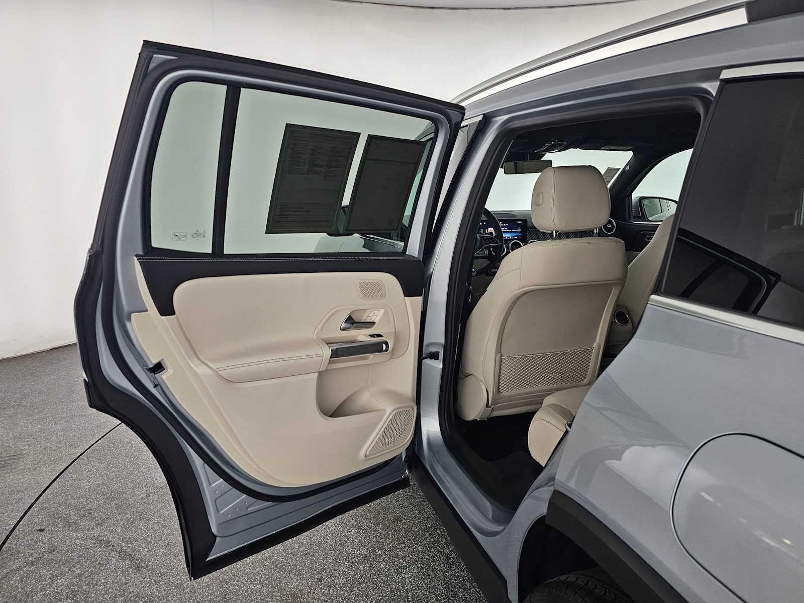 2026 Mercedes-Benz GLB 250 SUV