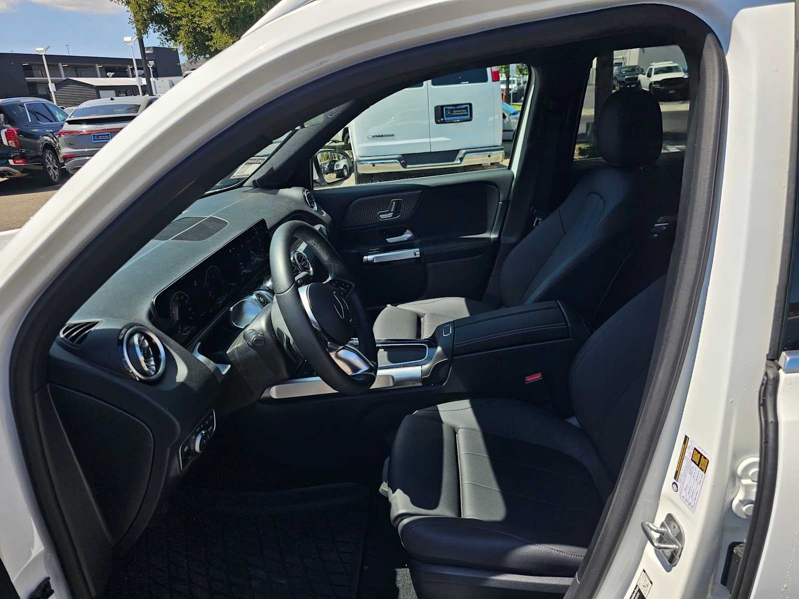 2026 Mercedes-Benz GLB 250 SUV