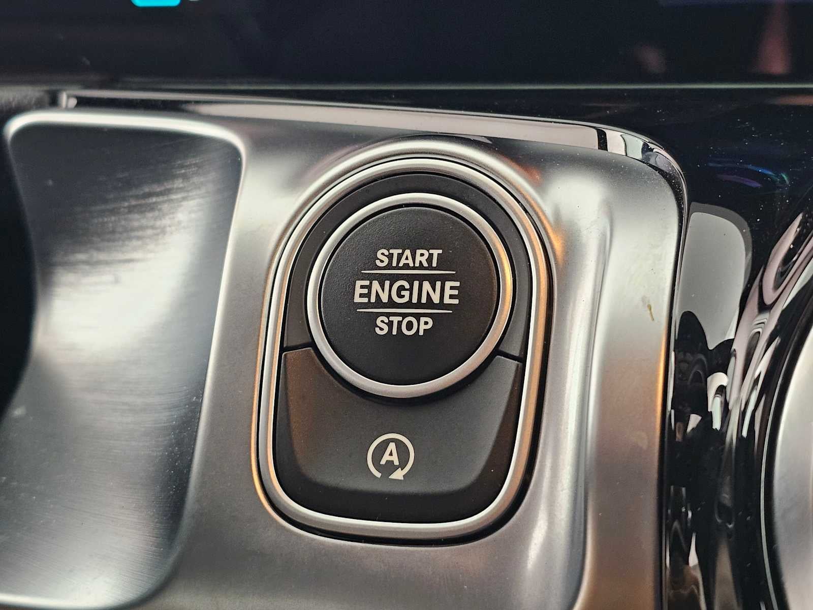 2025 Mercedes-Benz GLB GLB 250