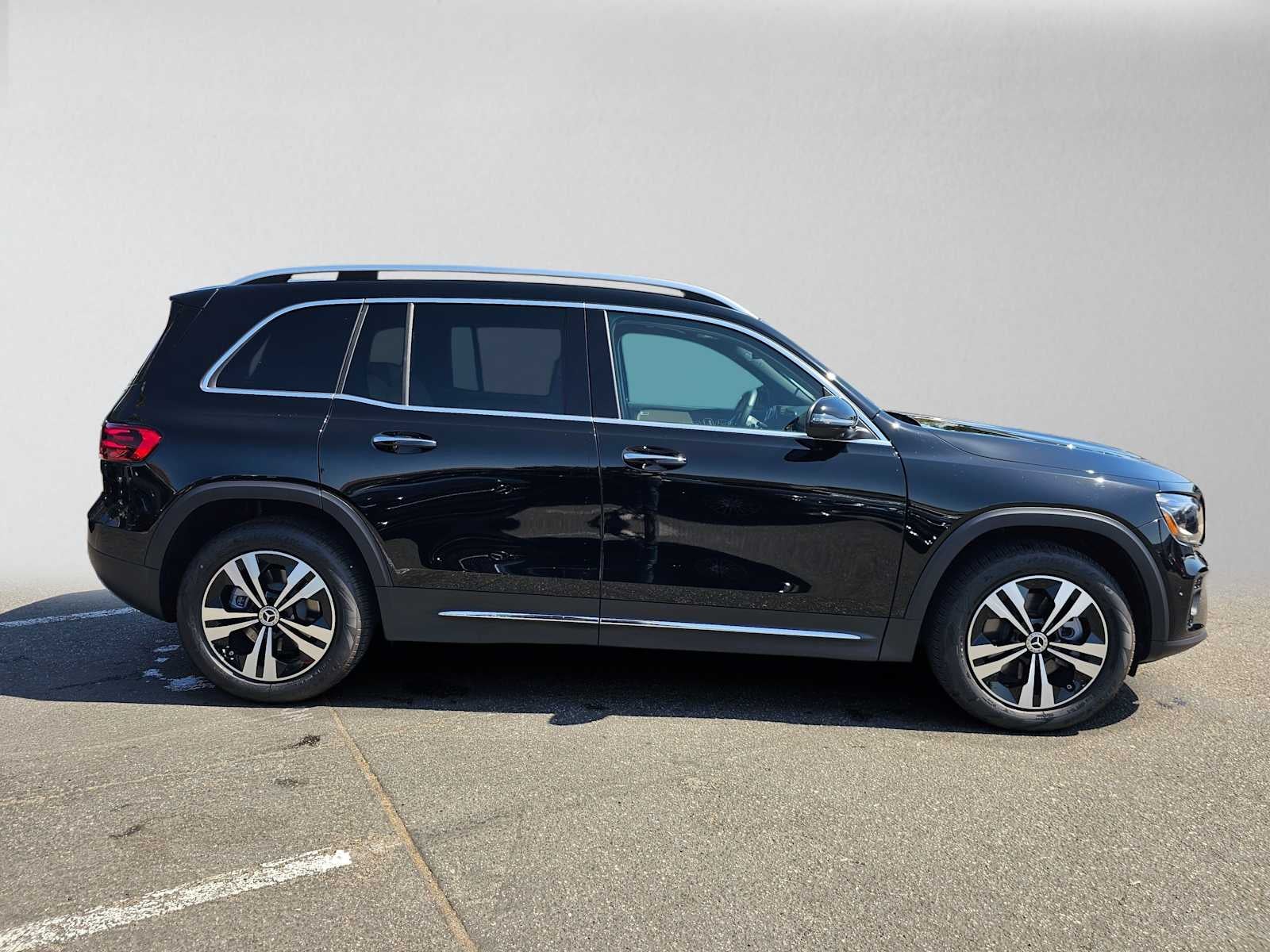2026 Mercedes-Benz GLB 250 SUV