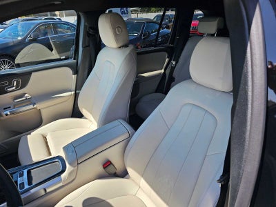 2026 Mercedes-Benz GLB 250 SUV