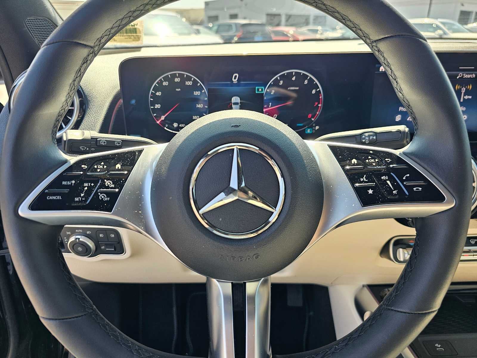 2026 Mercedes-Benz GLB 250 SUV
