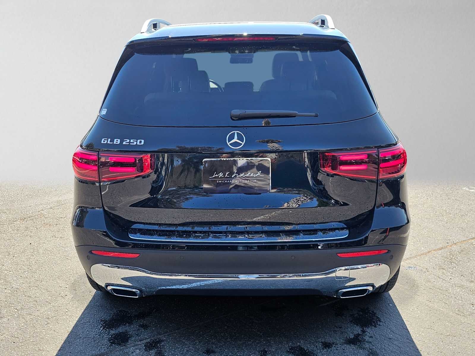 2026 Mercedes-Benz GLB 250 SUV