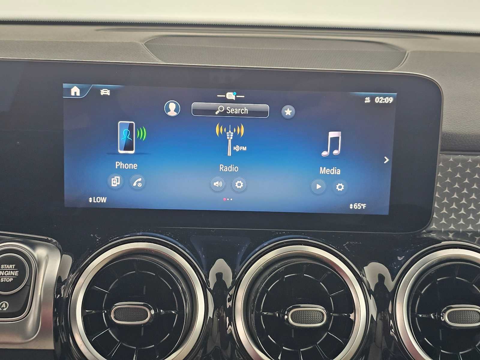 2026 Mercedes-Benz GLB 250 SUV