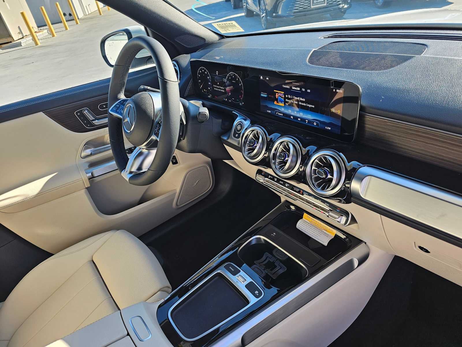 2026 Mercedes-Benz GLB 250 4MATIC® SUV