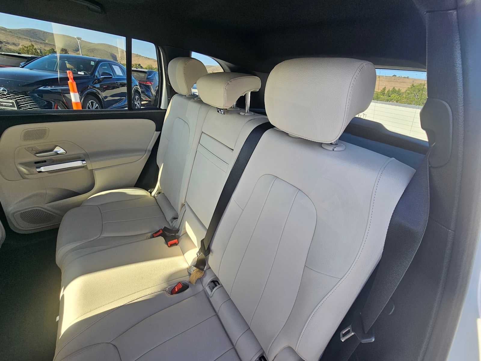2026 Mercedes-Benz GLB 250 4MATIC® SUV