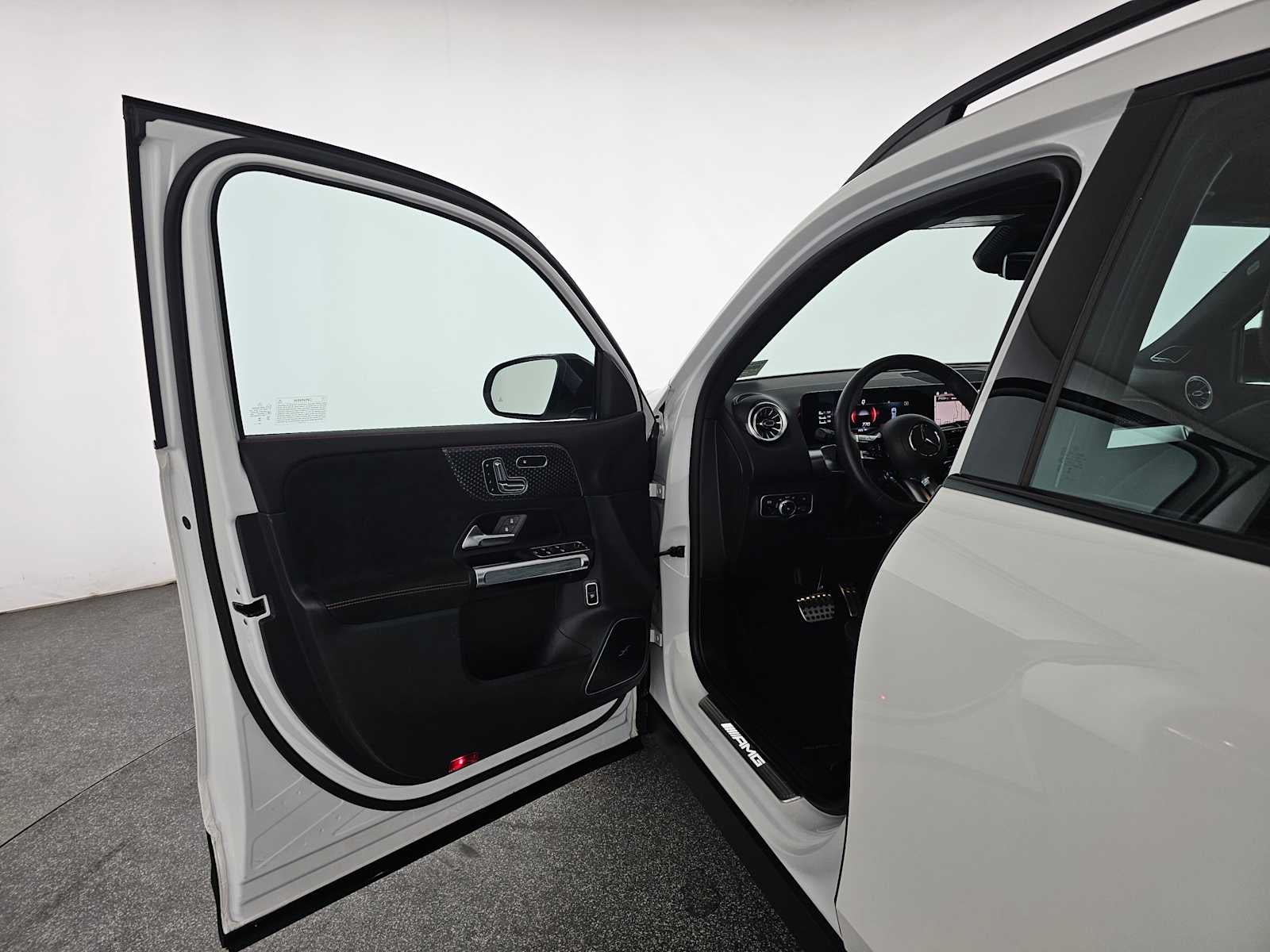 2025 Mercedes-Benz GLB AMG® GLB 35