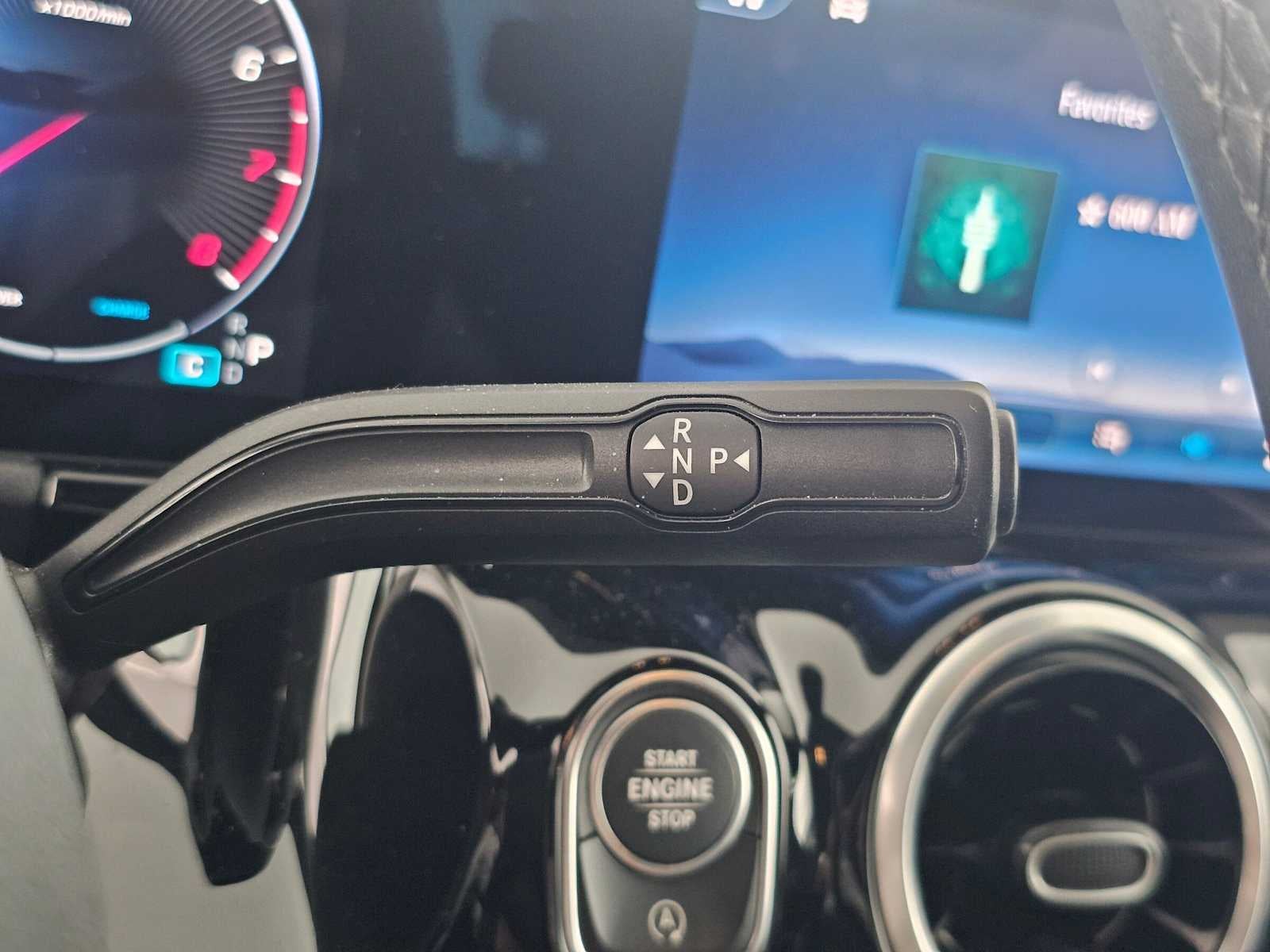2025 Mercedes-Benz GLA 250 SUV