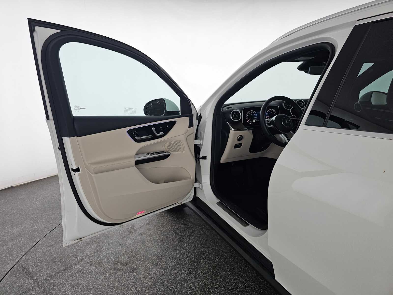2026 Mercedes-Benz GLC 300 SUV