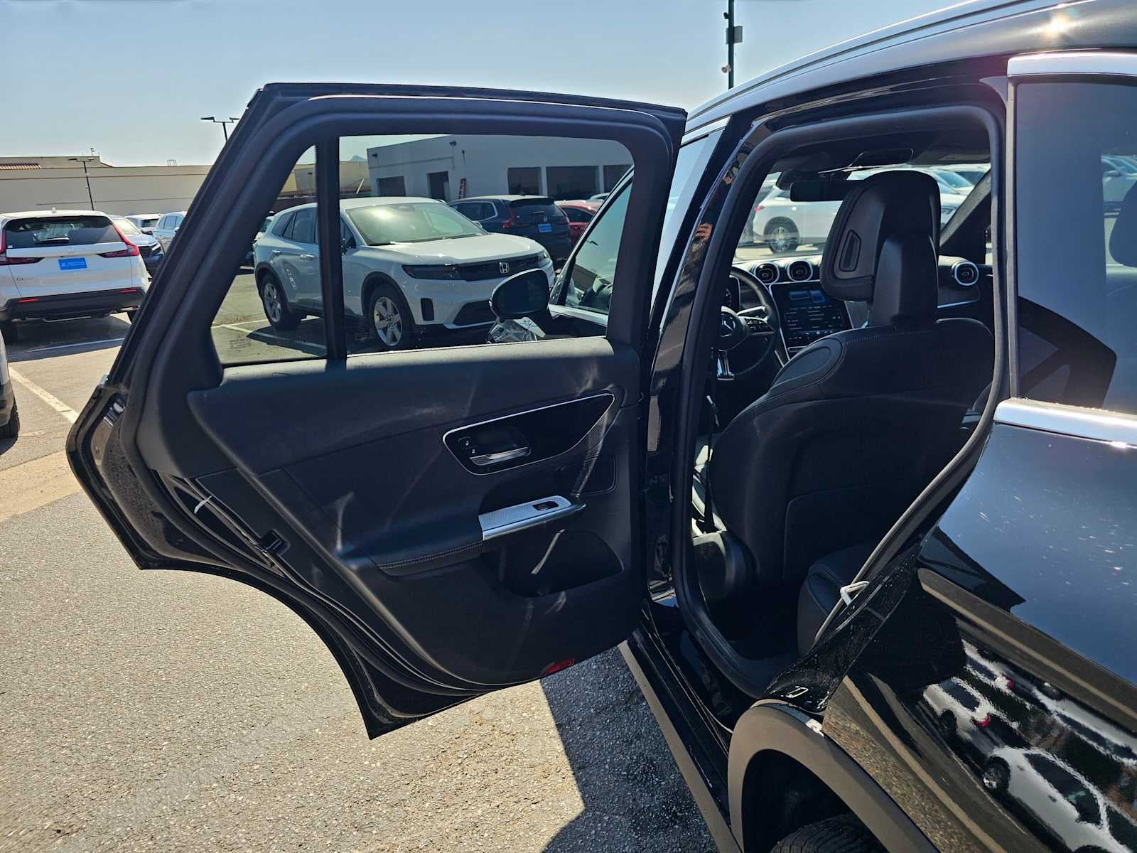 2026 Mercedes-Benz GLC 300 SUV