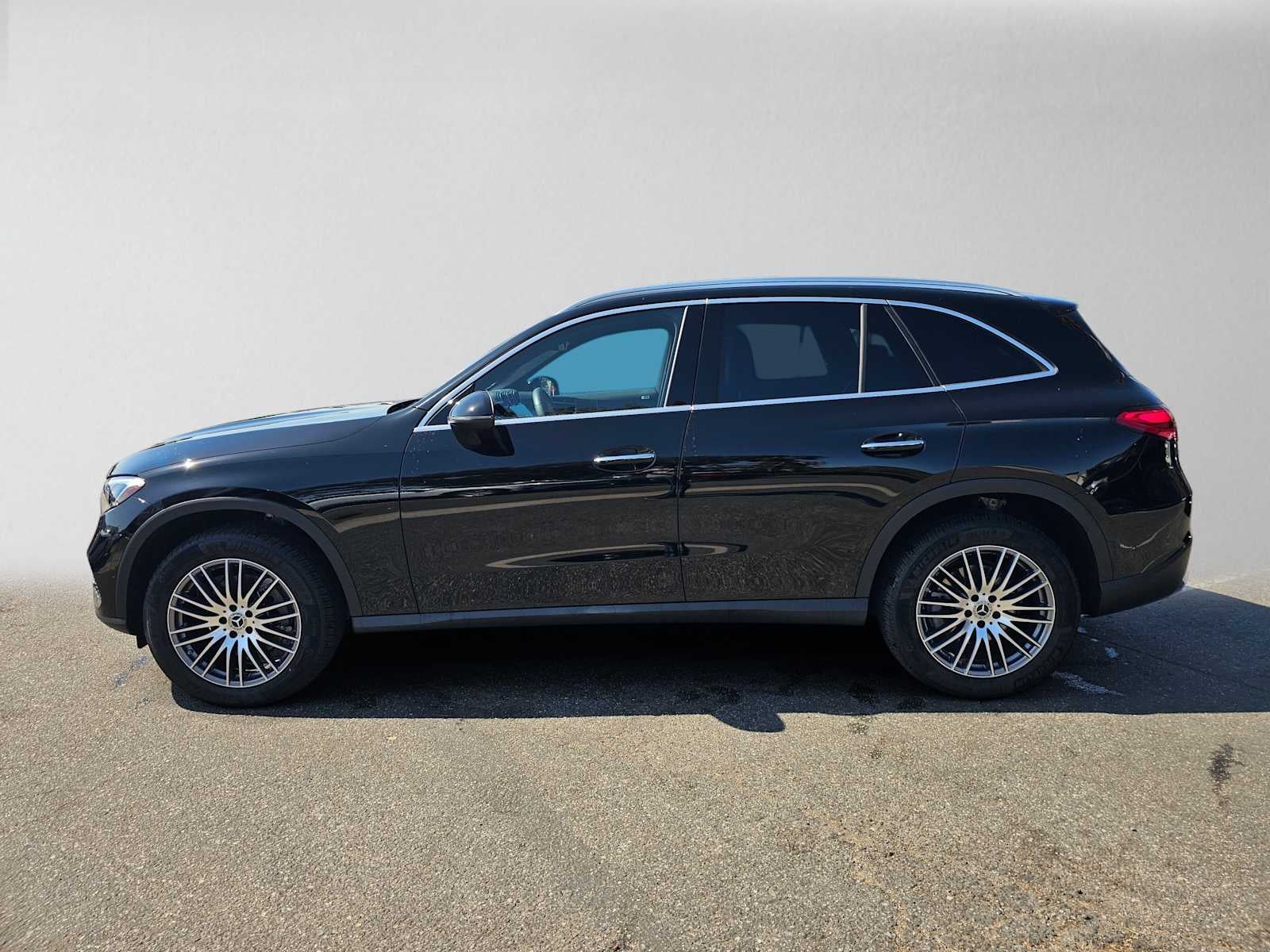 2026 Mercedes-Benz GLC 300 SUV